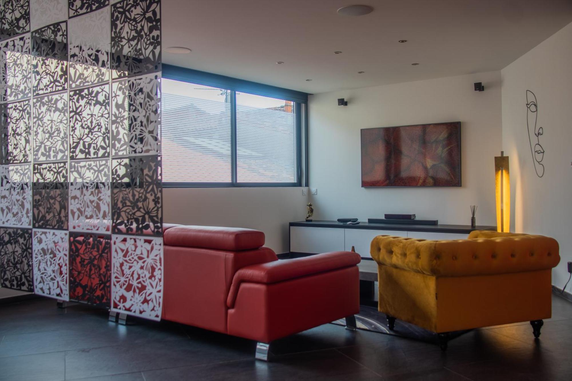 Loft 150 M2 Jacuzzi, Sauna Et Massage Blagnac Exterior foto